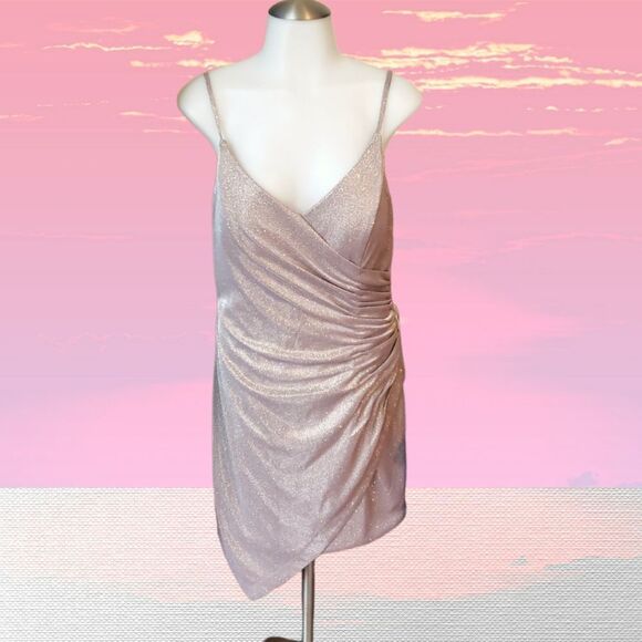 IEENA For Mac Duggal Golden Dress - Picture 1 of 9